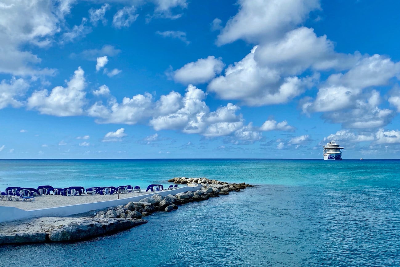 home-section-bahamas