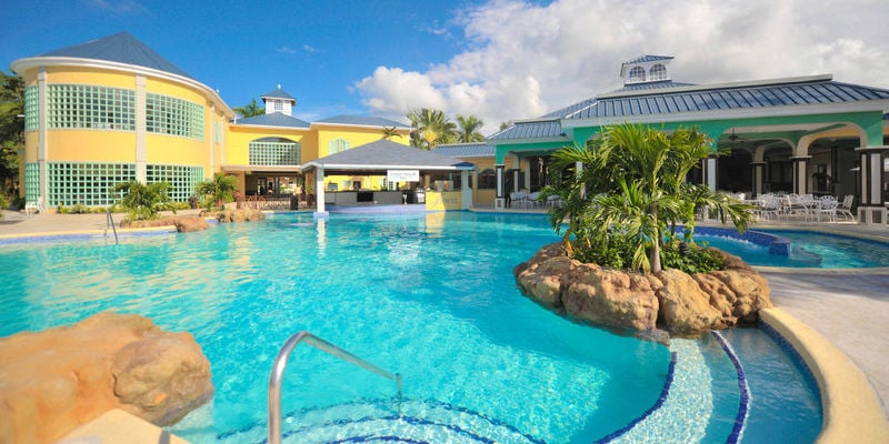 Jewel Paradise Cove Beach Resort & Spa - Luxury Vacations