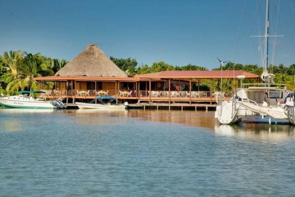 Robert’s Grove Beach Resort - Belize Vacations